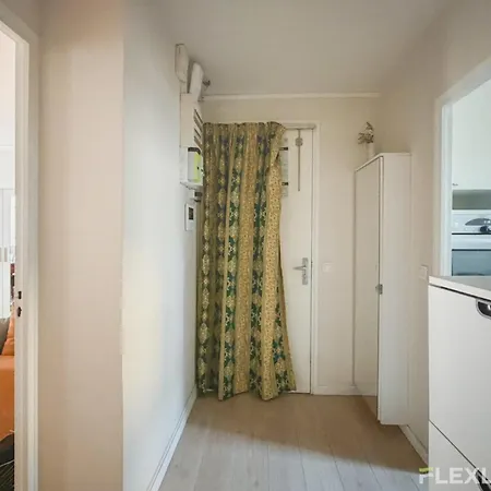 In 3-bedroom In The Heart Of Cultural Casa vacanze *
