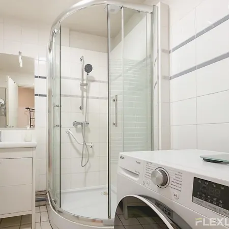 In 3-bedroom In The Heart Of Cultural Casa vacanze Parigi
