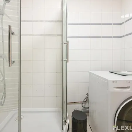 In 3-bedroom In The Heart Of Cultural *